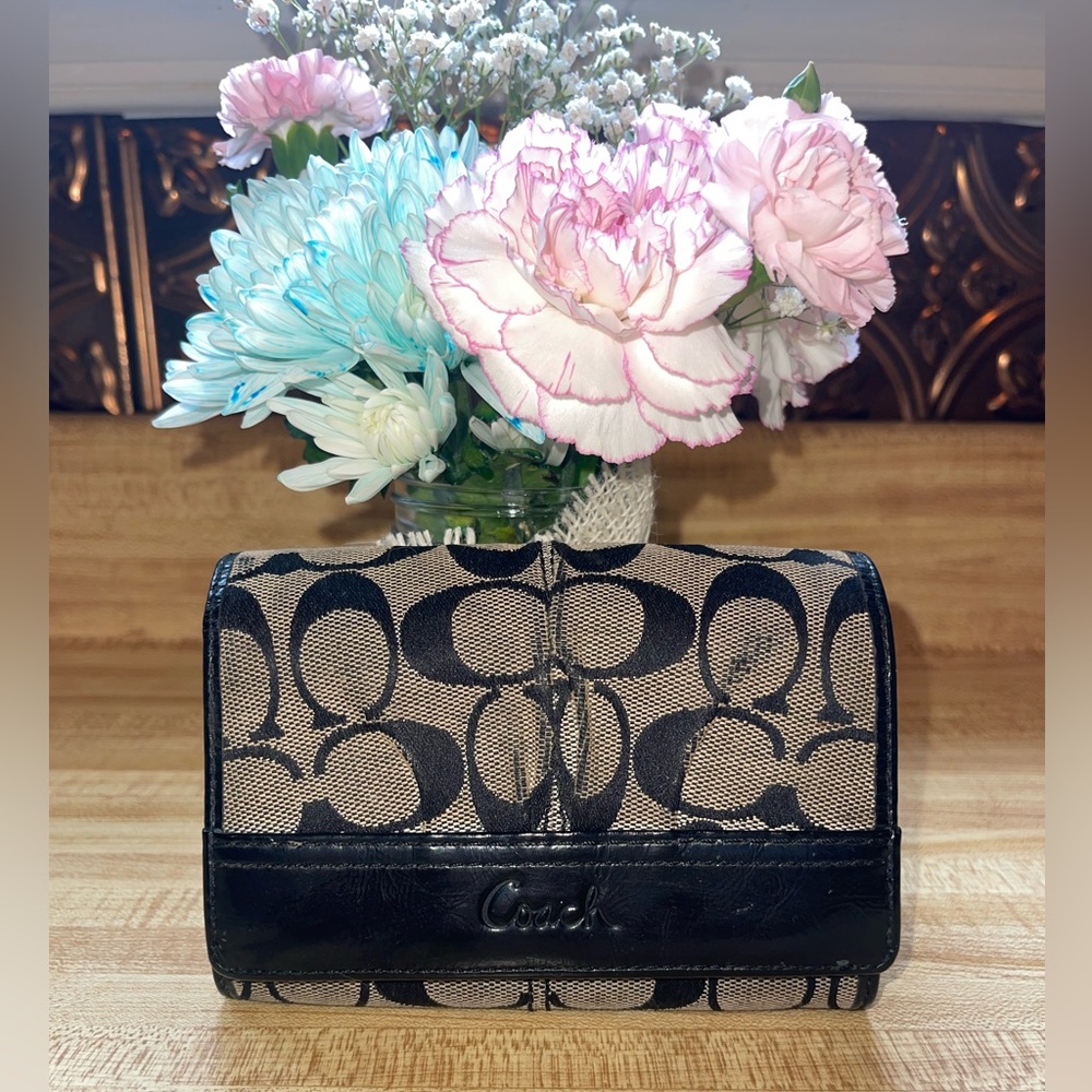 Coach Signature Pleated Wallet